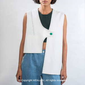 Noghteh chin Vest